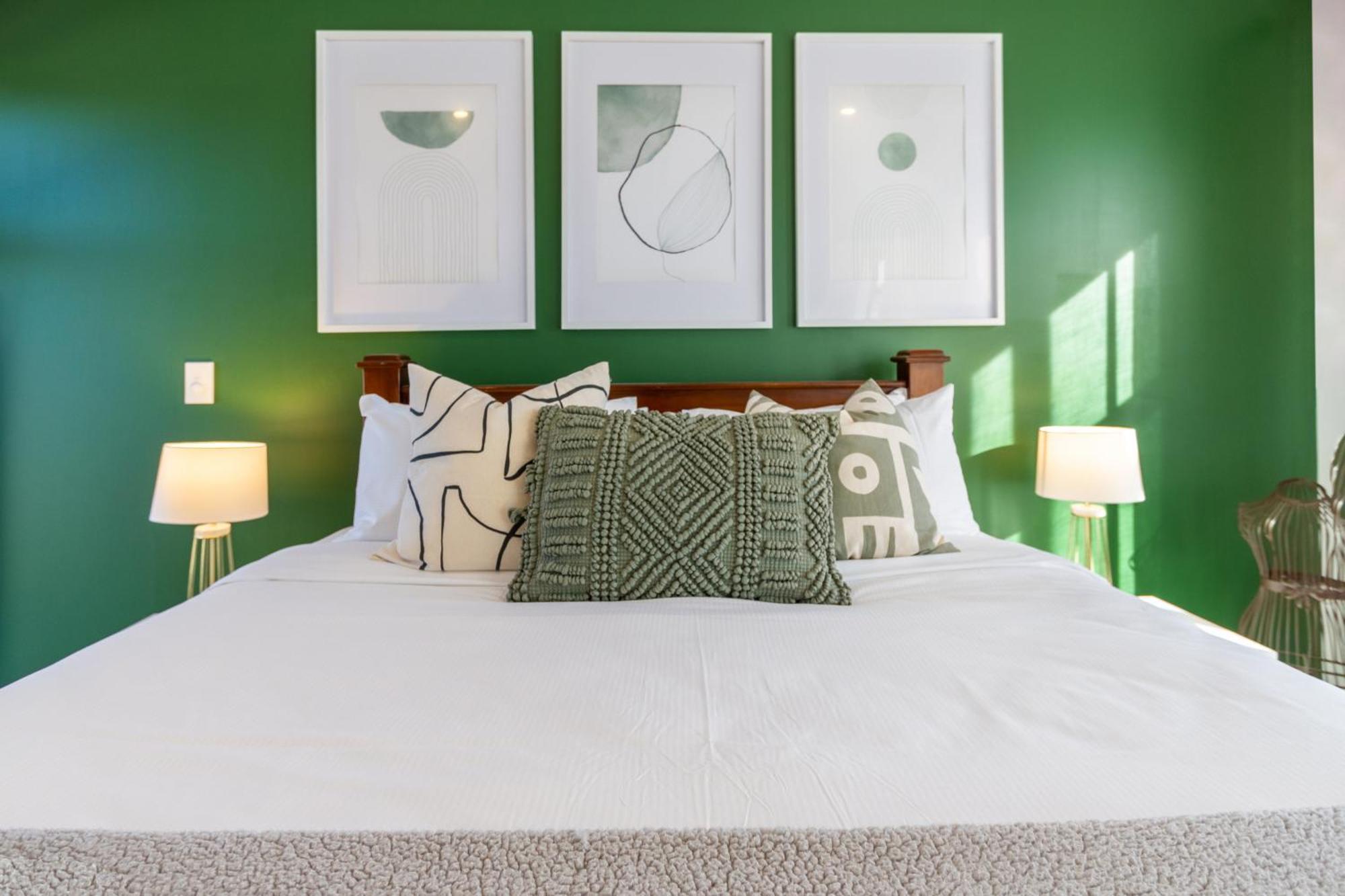 Gorgeous In Green - 2 Bed Central Oasis W/King Bed Christchurch Eksteriør bilde